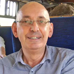 Portrait of Les Ross