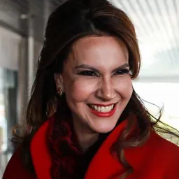 Portrait of Zury Ríos