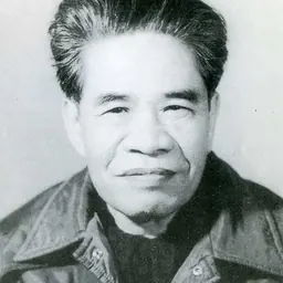 Portrait of Quang Bửu Tạ