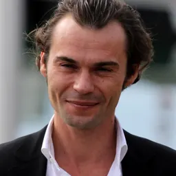 Portrait of Robinson Stévenin