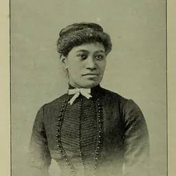 Portrait of Airini Donnelly