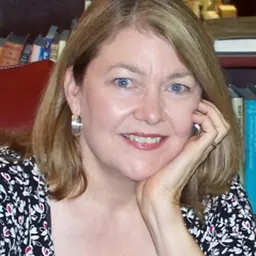 Portrait of Diana Pavlac Glyer