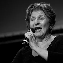 Portrait of Janis Siegel