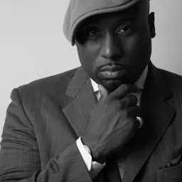 Portrait of DJ Class