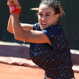 Portrait of Nuria Párrizas Díaz