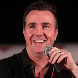Portrait of Paul McGillion