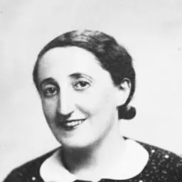 Portrait of Diana Reiter