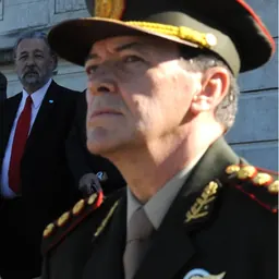 Portrait of César Milani
