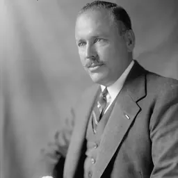 Portrait of Robert L. Bacon