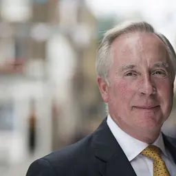 Portrait of Peter Hewitt