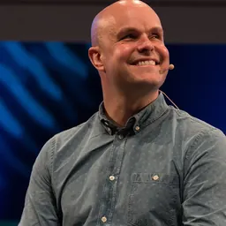 Portrait of Mark Pollock
