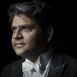 Portrait of Debashish Chaudhuri