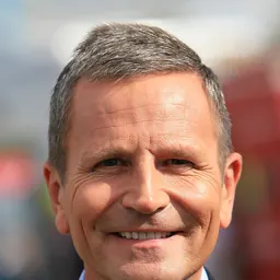 Portrait of Peter Levy