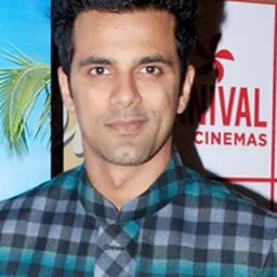 Portrait of Anuj Sachdeva
