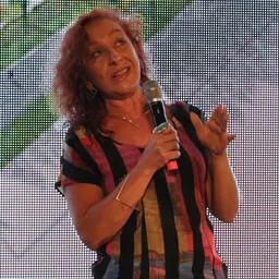 Portrait of Laura Spinadel