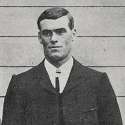 Portrait of Charlie Seeling