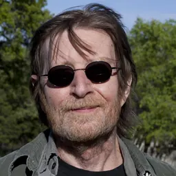 Portrait of Larry Monroe