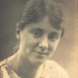 Portrait of Doris Brabham Hatt
