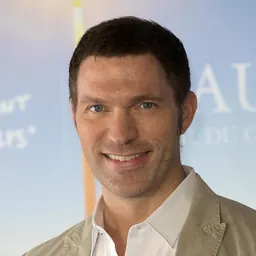 Portrait of Travis Knight