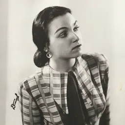 Portrait of Monique Leyrac