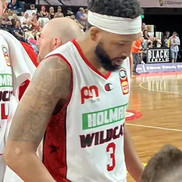 Portrait of TaShawn Thomas