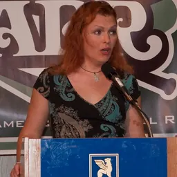 Portrait of Christina Kahrl