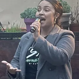 Portrait of Jennifer Gutiérrez