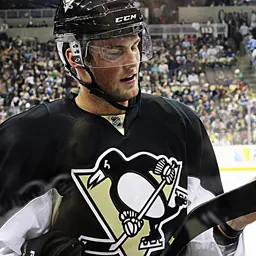 Portrait of Brian Dumoulin