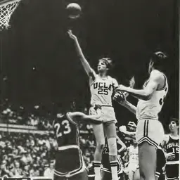 Portrait of Pete Trgovich