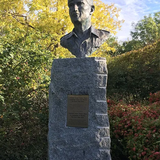 Portrait of Ian Harris
