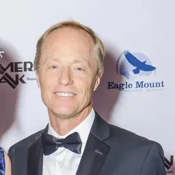 Portrait of Christopher Hedrick