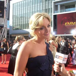 Portrait of Jane Krakowski