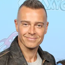 Portrait of Joey Lawrence
