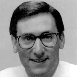 Portrait of Eric Fingerhut