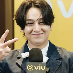 Portrait of Kim Bum