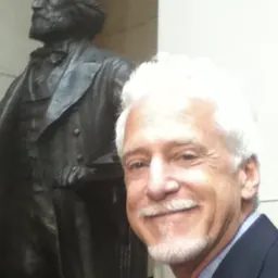 Portrait of Steven Weitzman