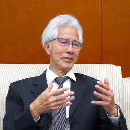 Portrait of He Jingtang