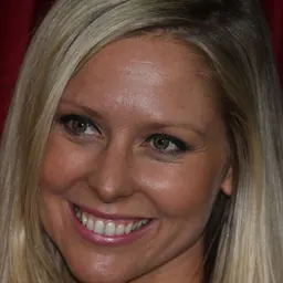 Portrait of Charli Robinson