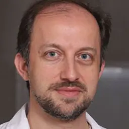 Portrait of Nima Rezaei