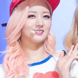 Portrait of Yoon Bo-mi