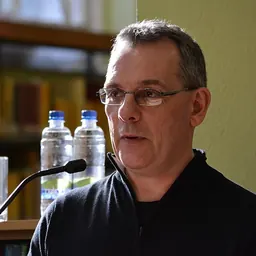 Portrait of Graham Allen