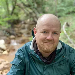 Portrait of Ray Nayler