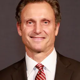 Portrait of Tony Goldwyn