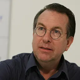 Portrait of Steven Gaydos