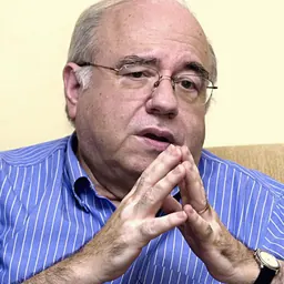 Portrait of Luís Fernando Veríssimo