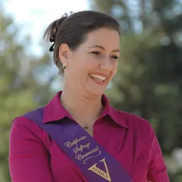 Portrait of Libby Schaaf