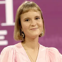 Portrait of Caroline Wahl