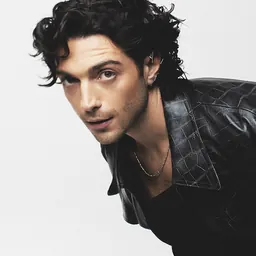 Portrait of Gianluca Ginoble