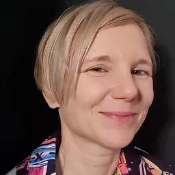 Portrait of Aiki Mira