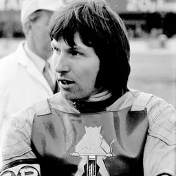 Portrait of Ray Wilson